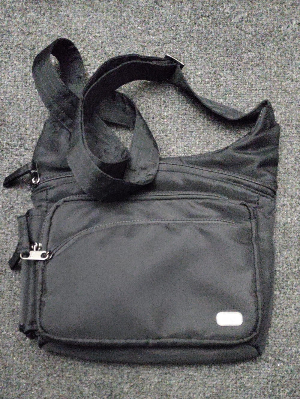 lug "Sidekick" Black Travel/Crossbody Bag